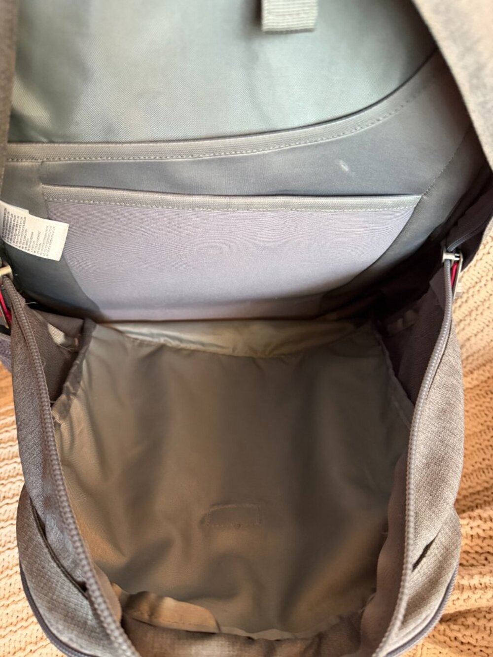 The North Face Recon Backpack Gray Pink Laptop School Travel Hiking Book Bag - Picture 8 of 10
